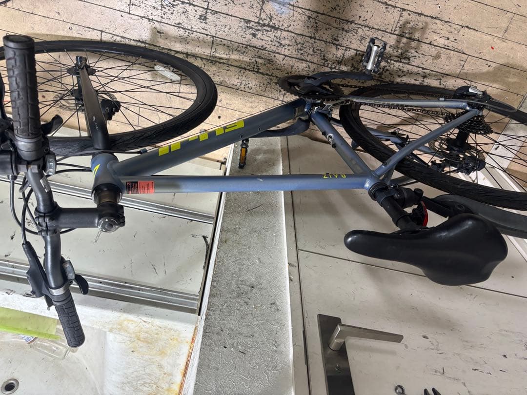 ❃︎T-R( ¨̮ )❥︎❥︎ FUJI RAIZ DISK グレー クロスバイク