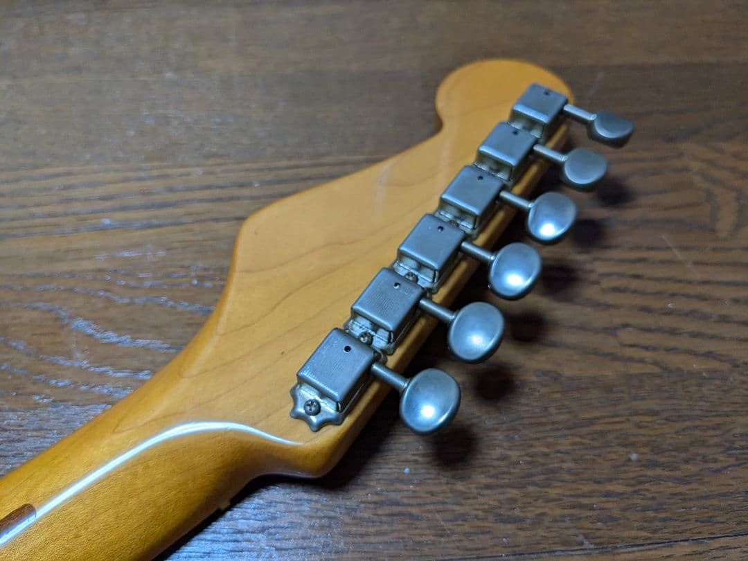 Fender Japan ST54-80AM ネック/ペグなど