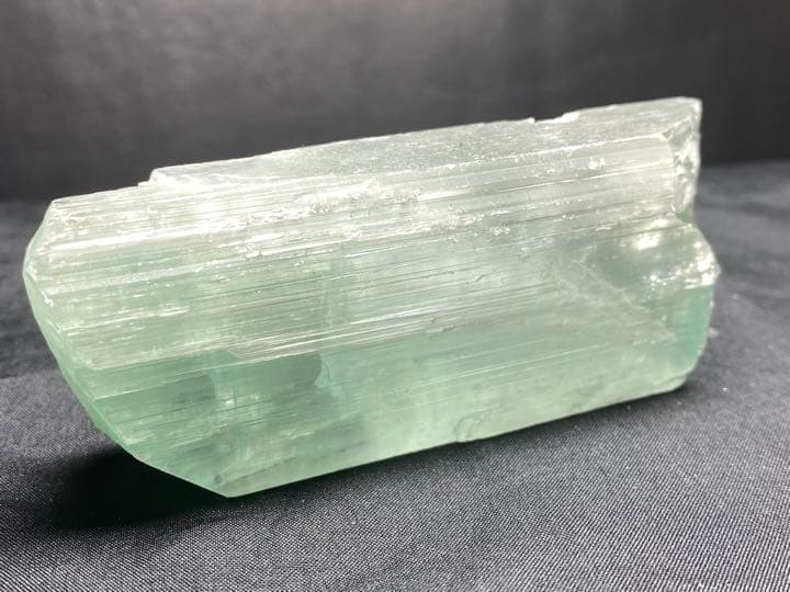 クンツァイト　139g