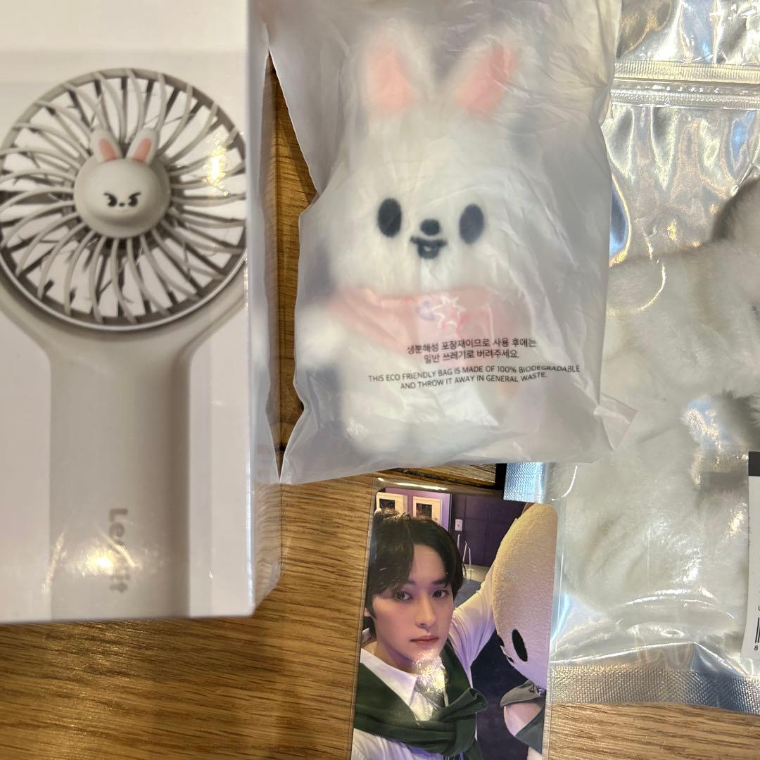 straykids リノ　リービット　トレカ