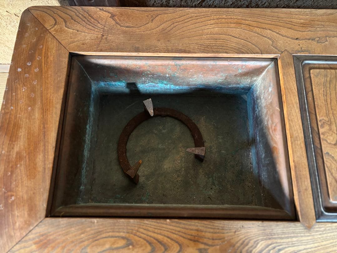関西長火鉢　銅板落とし囲炉裏　五徳付き手炙り　古民具