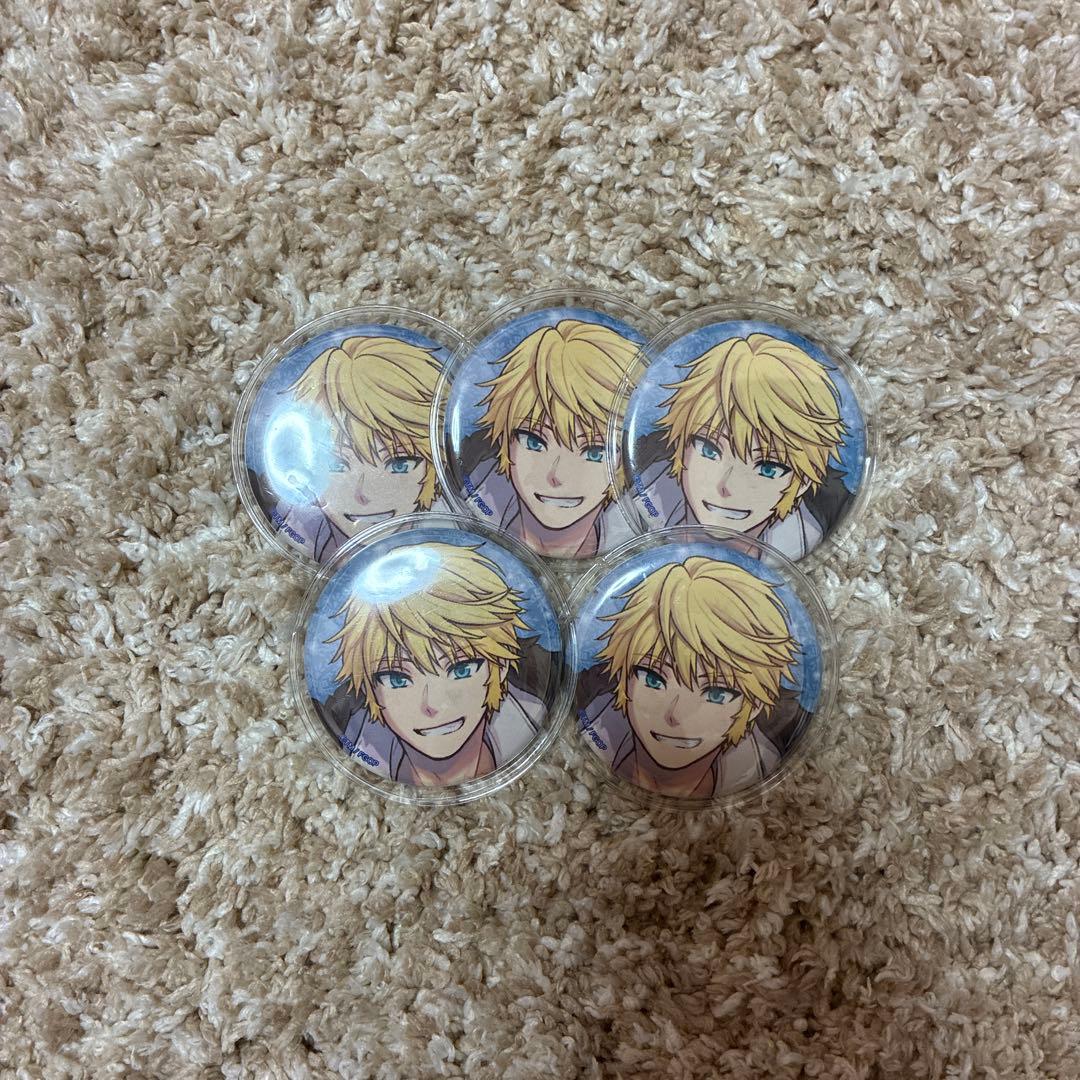 fgo ローラン ウィンターパーティー 缶バッジ＆アクリルスタンド