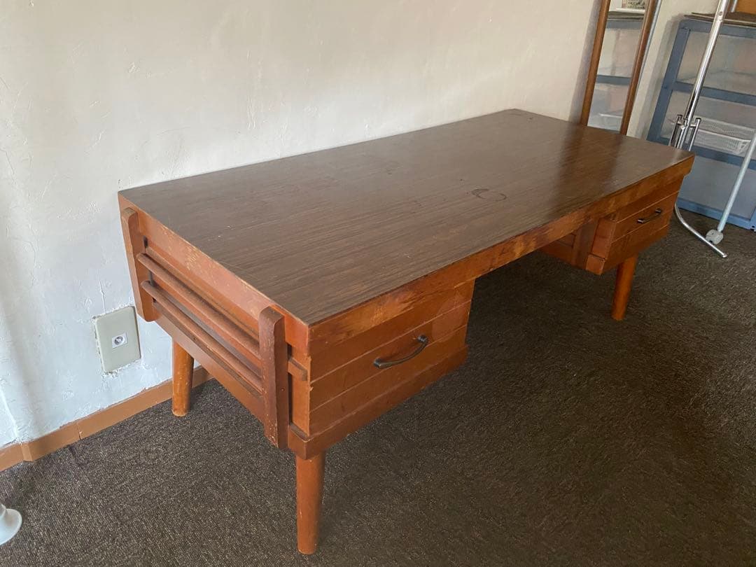 テーブル　ソファ　デスク　テレビ台　アメリカ　ビンテージ　中古品