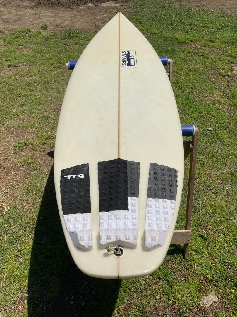 5'9\" サーフボード　stamps カリフォルニア