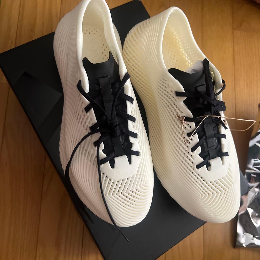 ウォーキング・ランニングウェア Adidas JQ6637