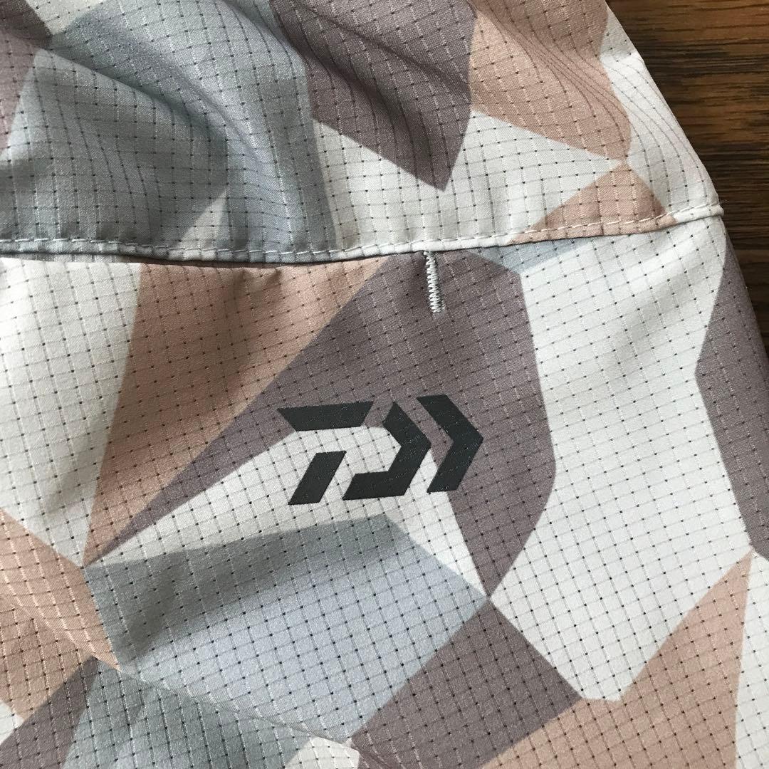 ダイワ　撥水ストレッチパンツ　Lサイズ カモ