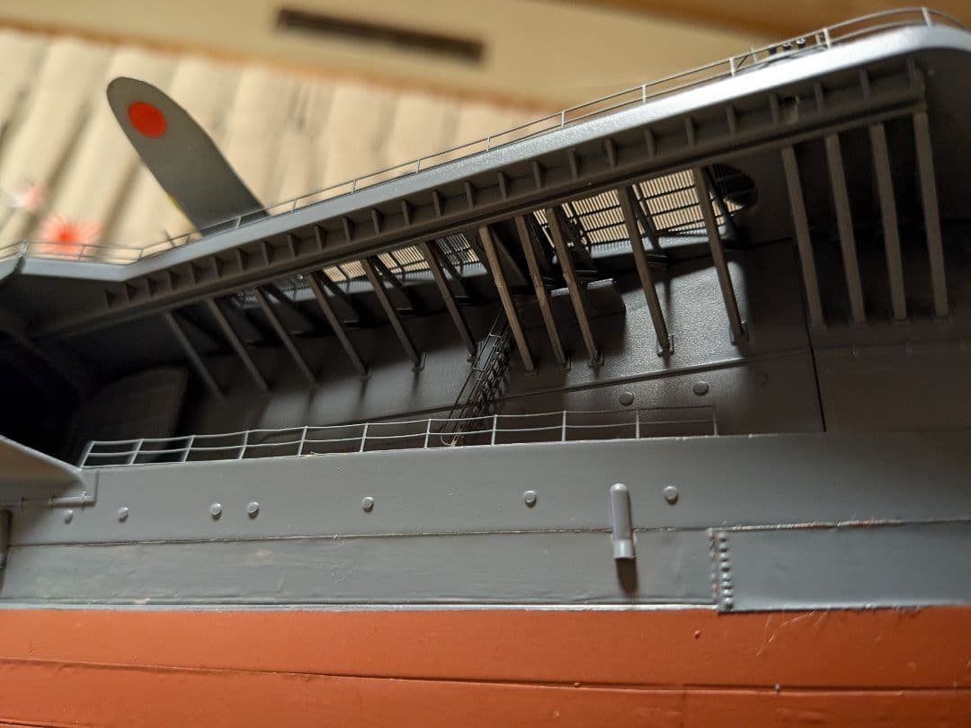 戦艦大和モノクローム1/200　完成品　アクリルケース付き