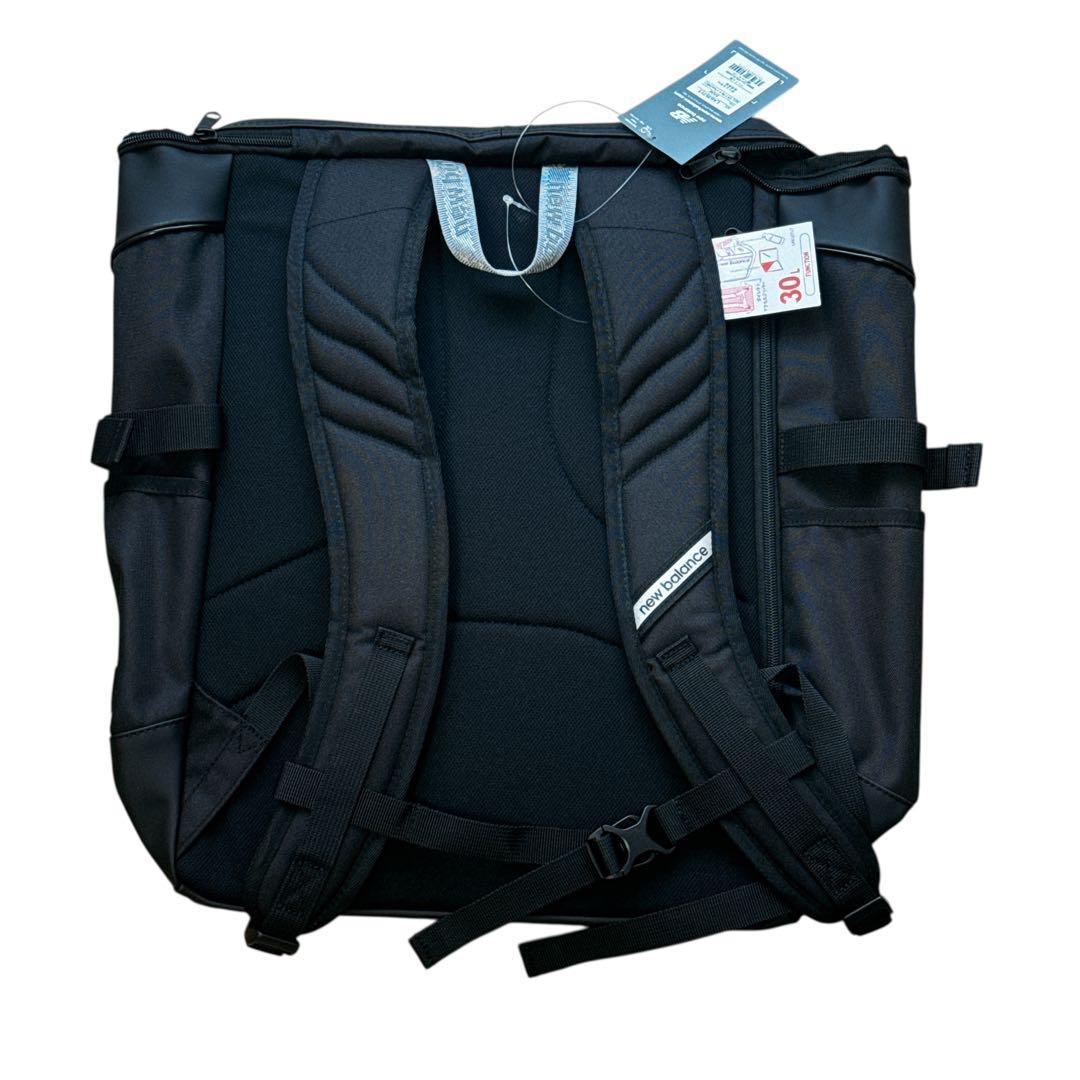 新品　New Balance リュック ブラック