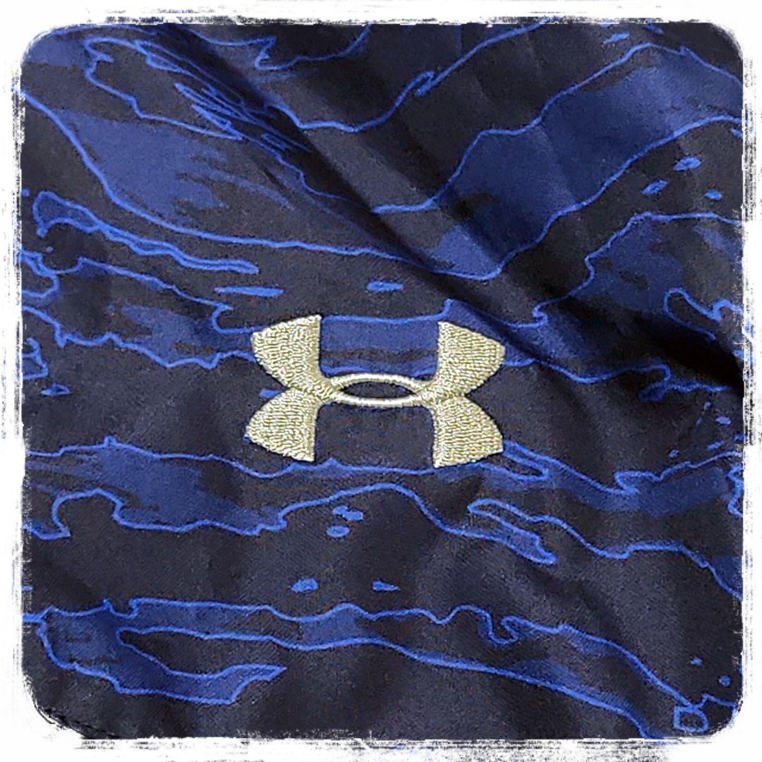 極美品✨️　ナイロンジャージ上下　ウインドブレーカー　セットアップ