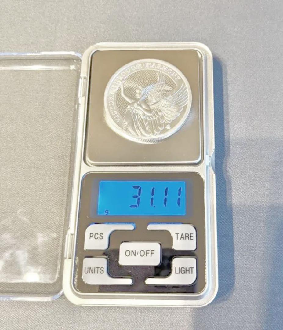 2021年 セントヘレナ 1オンス 銀貨 女王の美徳 勝利