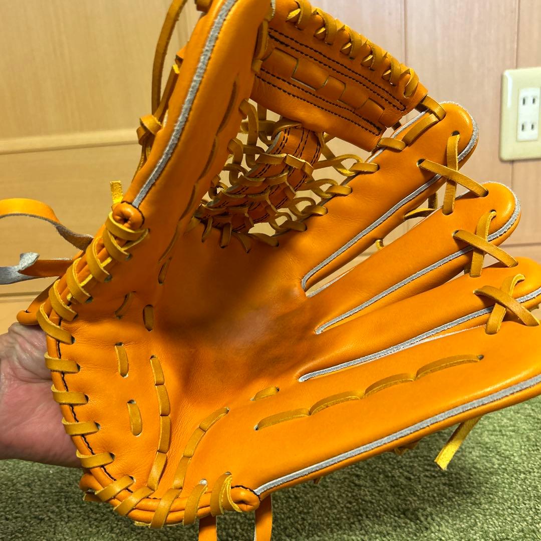 グロウ　軟式外野手用　グラブ(最終値下げ)