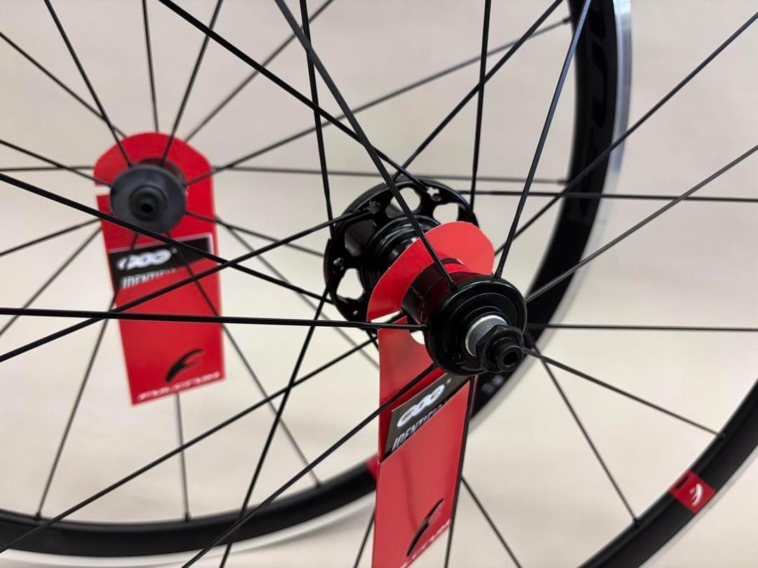 246【新品・未使用】 フルクラム　FULCRUM　レーシング4　RACING4