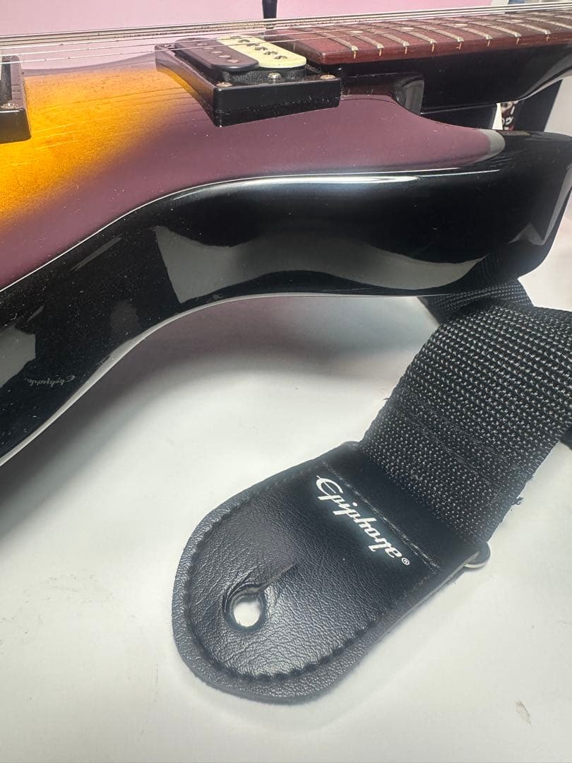 希少Epiphoneエピフォン Les Paul サンバースト