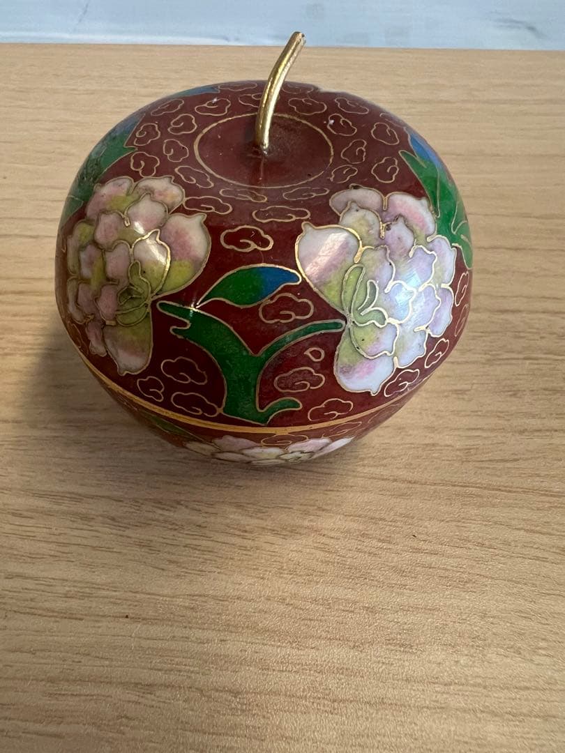 中国美術　清代　七宝　金彩　林檎形盒子　七宝焼　蓋物