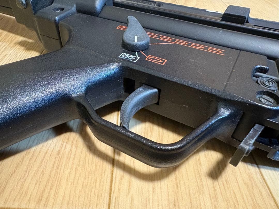 東京マルイ　スタンダード電動ガン mp5 多弾マガジン付き