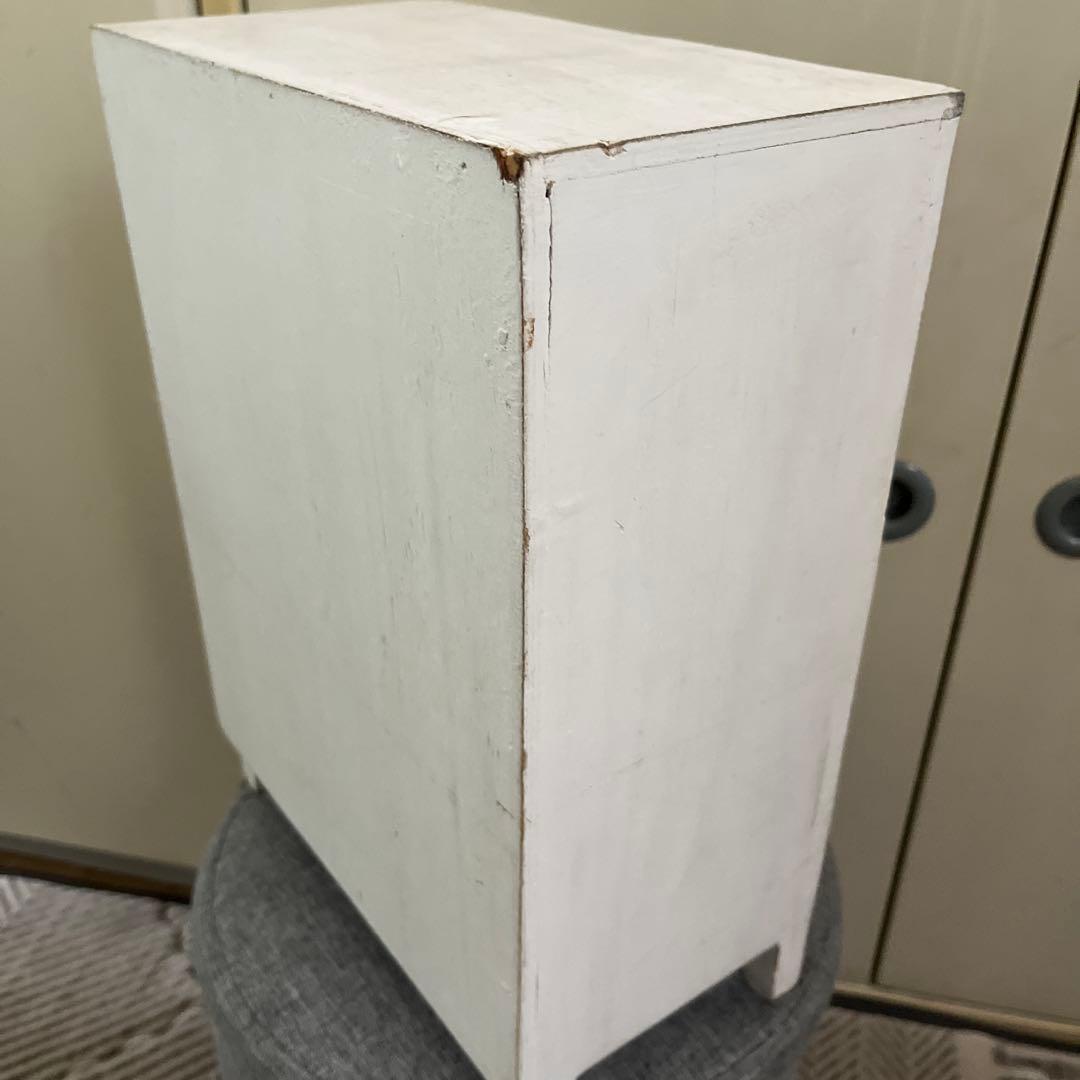 骨董市購入　アンティーク２段　シャビー　波ガラス