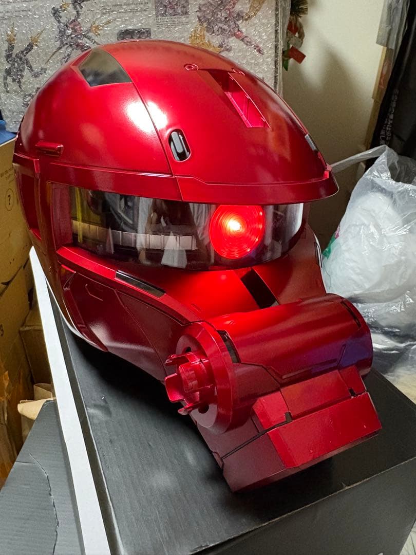 シャア専用ザクII ヘッド フィギア　メタリックレッド塗装