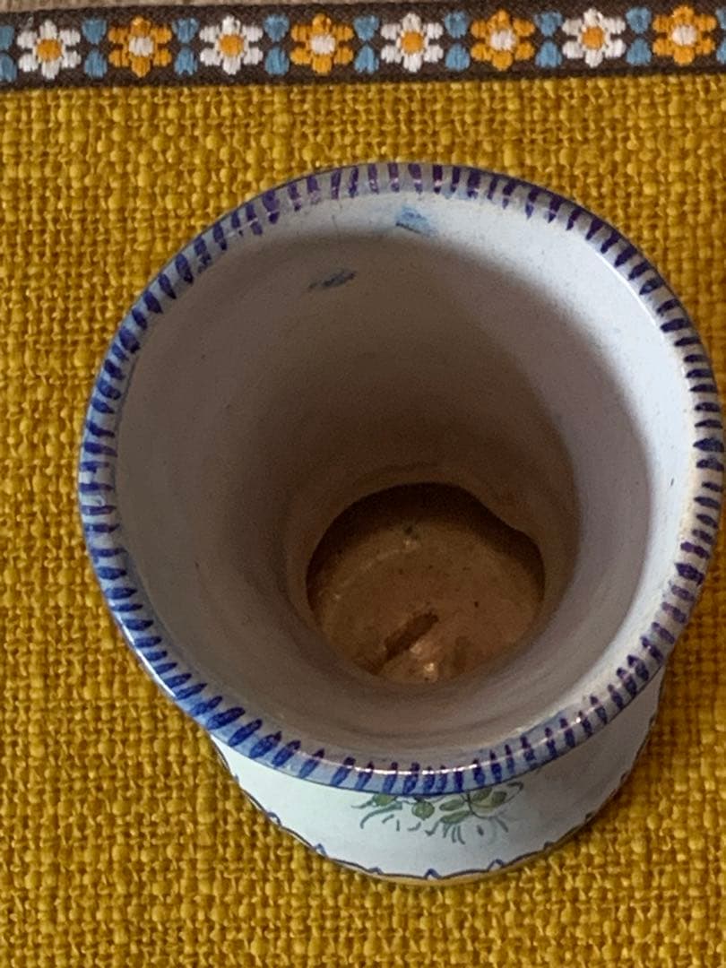 フランス製　アンティーク　上手に細かく描かれたコンカルノー街の絵が素敵な花瓶！