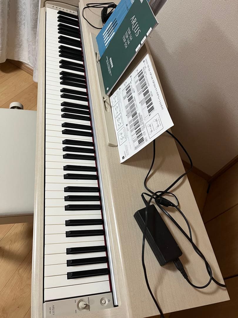 送料込み⭐️ピアノのみ⭐️最終お値下げ❤️ヤマハ電子ピアノ　アリウス　YDP-164