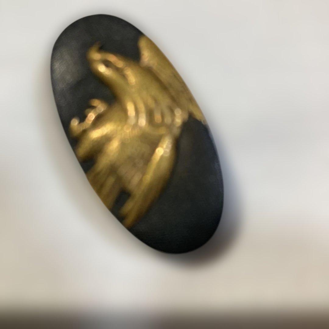 鷲の彫刻付き武具セット