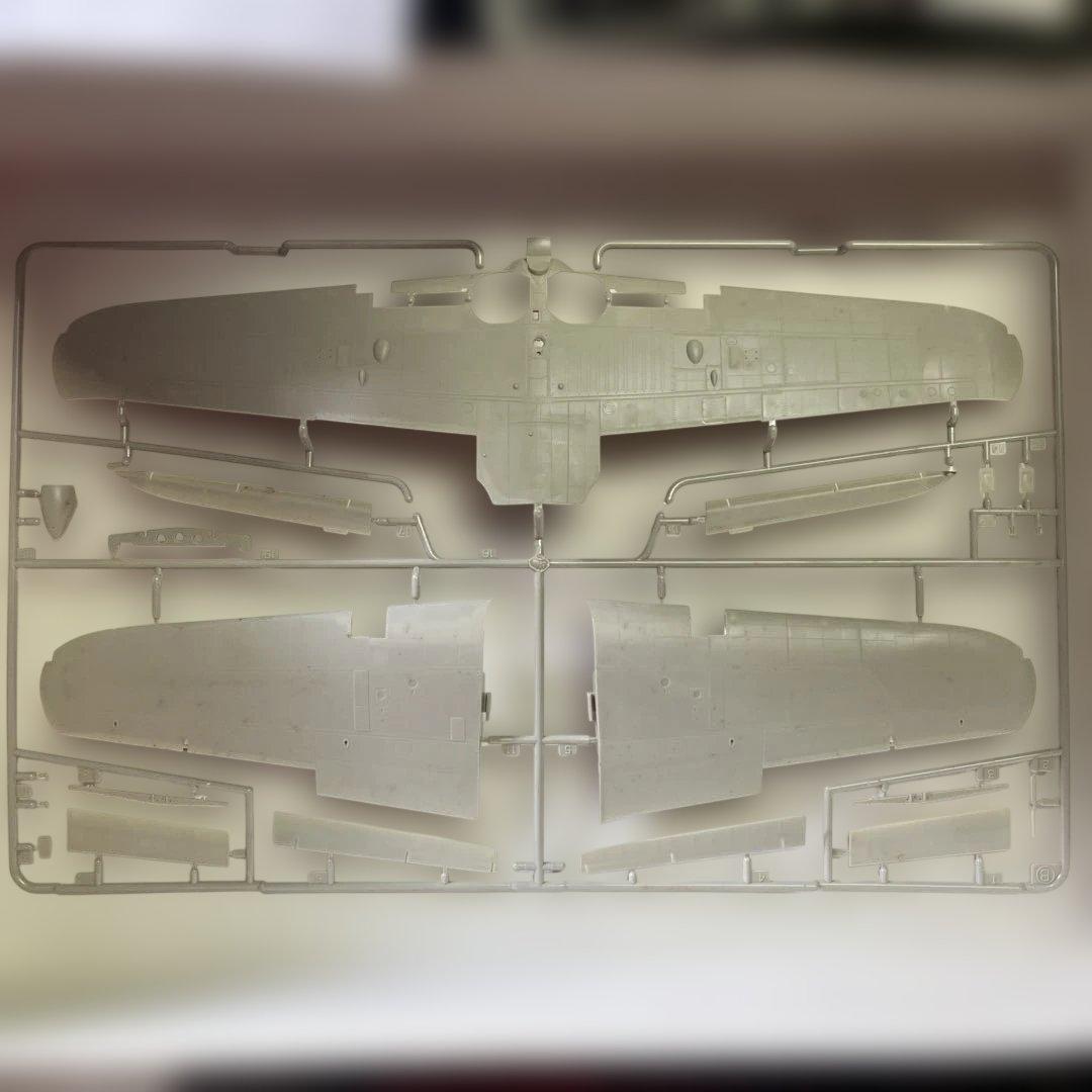 フルディスプレイモデル　三菱　海軍零式艦上戦闘機五二型　エアークラフトシリーズ