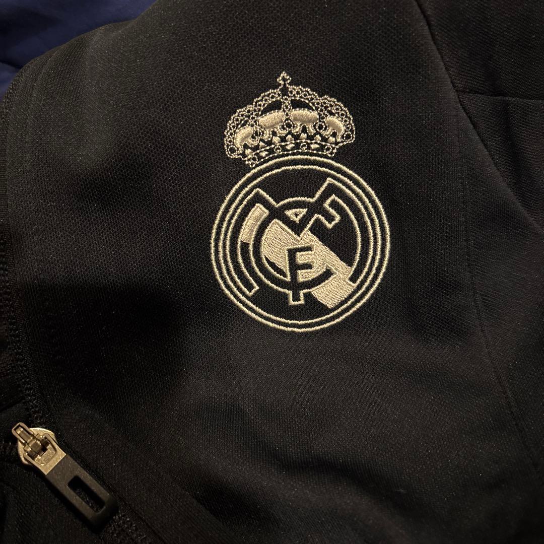 最終値下げ　美品Real Madrid ブラック ジャケット　xs