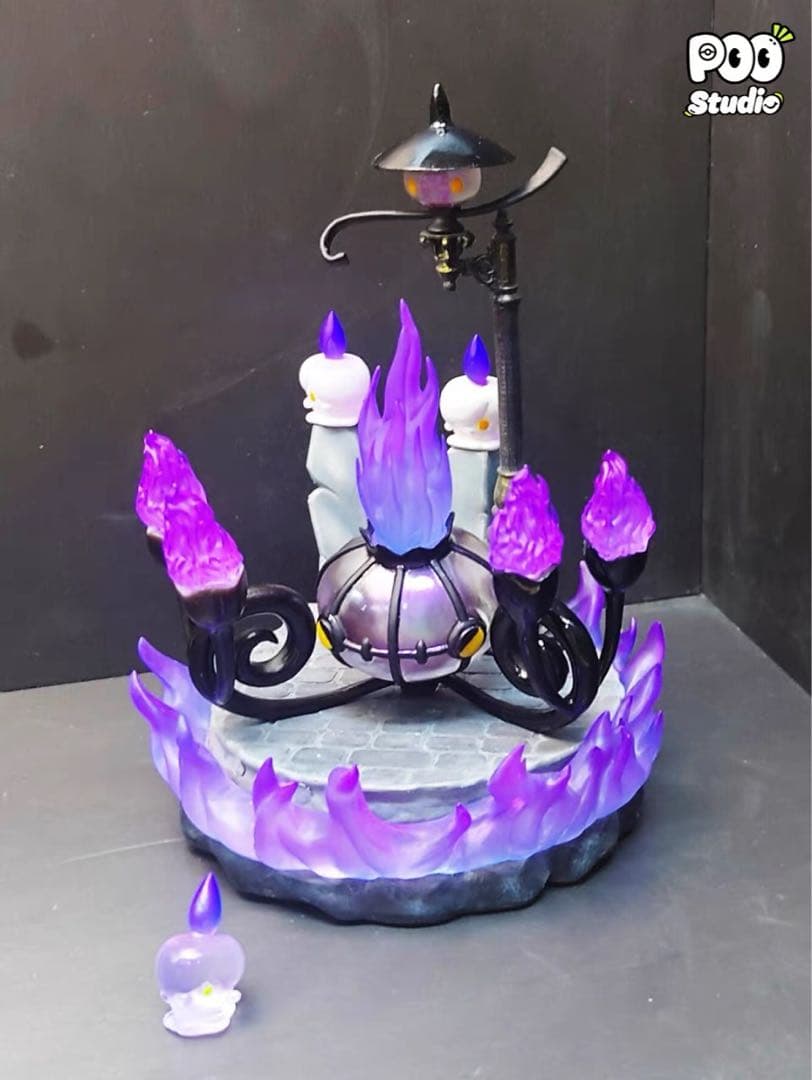 【在庫確認必須】シャンデラ 進化ライン フィギュア 海外限定 ライトアップ