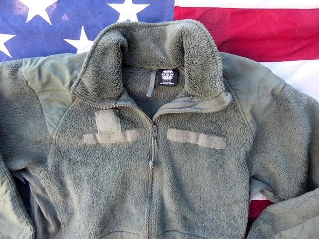 米軍実物　ポーラテックフリースジャケット　S-R　FG　ECWCS　148