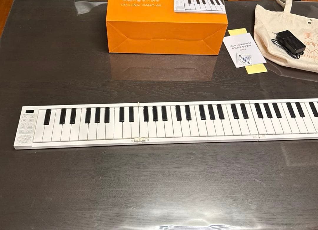電子ピアノ 88鍵盤 折りたたみ式
