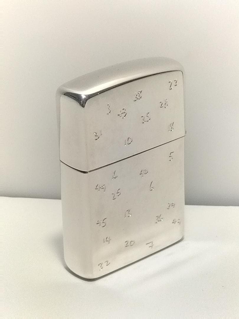 ZIPPO　ジッポー　「ポール・スミス」ブランド　　　　未使用　両面加工　高級品