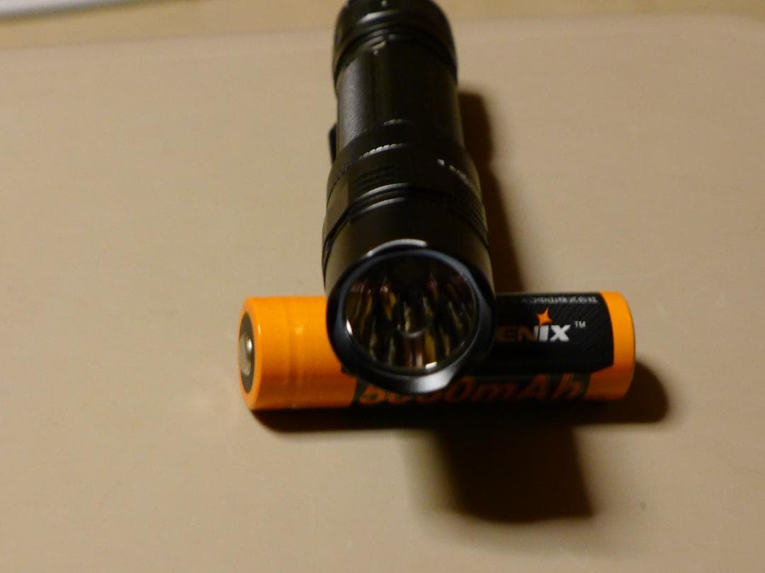 Fenix PD36R ACE 3000ルーメン SFT70 Gen2搭載