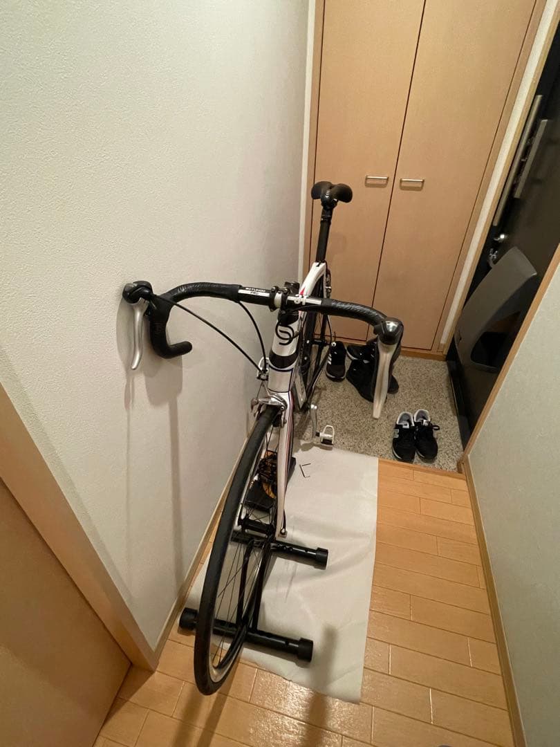 【埼玉近郊限定】フルカーボン　ロードバイク　新品パーツ多数　エアロ