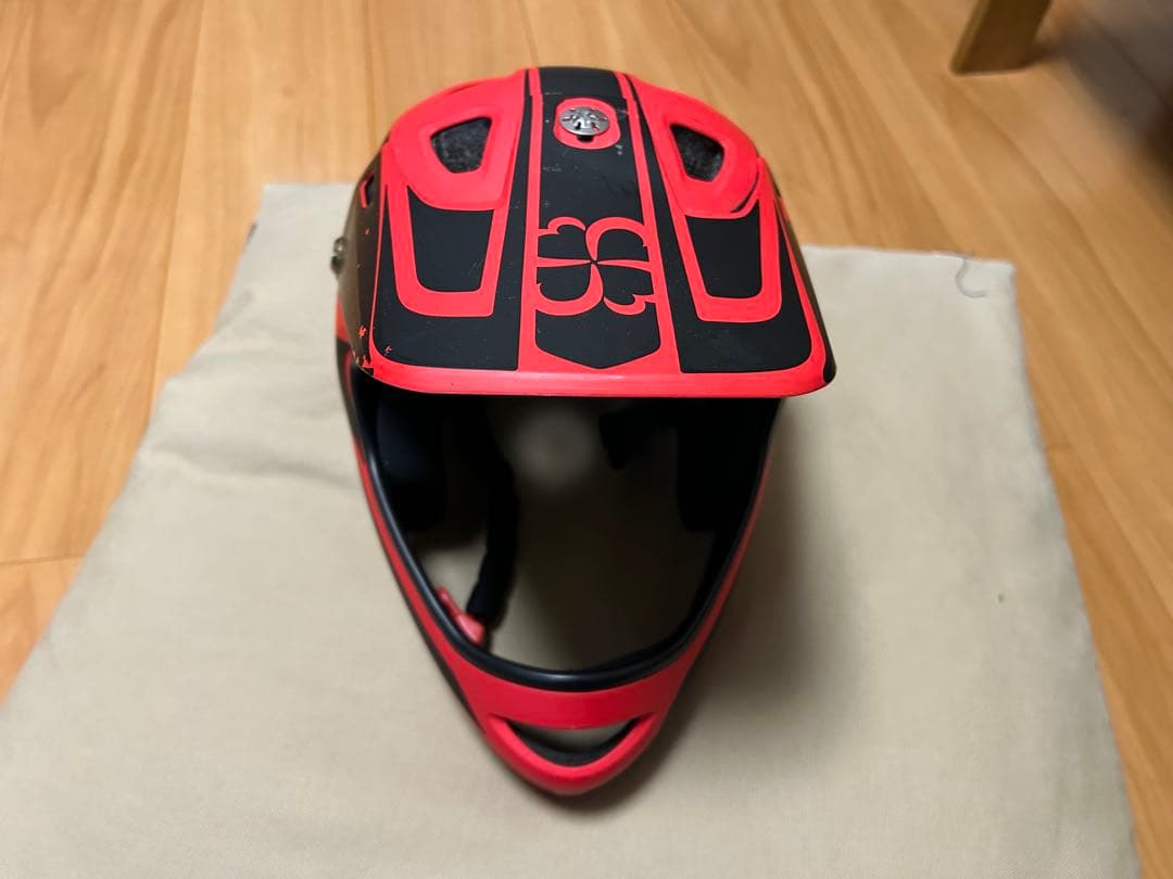 ヨツバモトホールショット ヘルメット フルフェイス　キッズ　ヨツバ