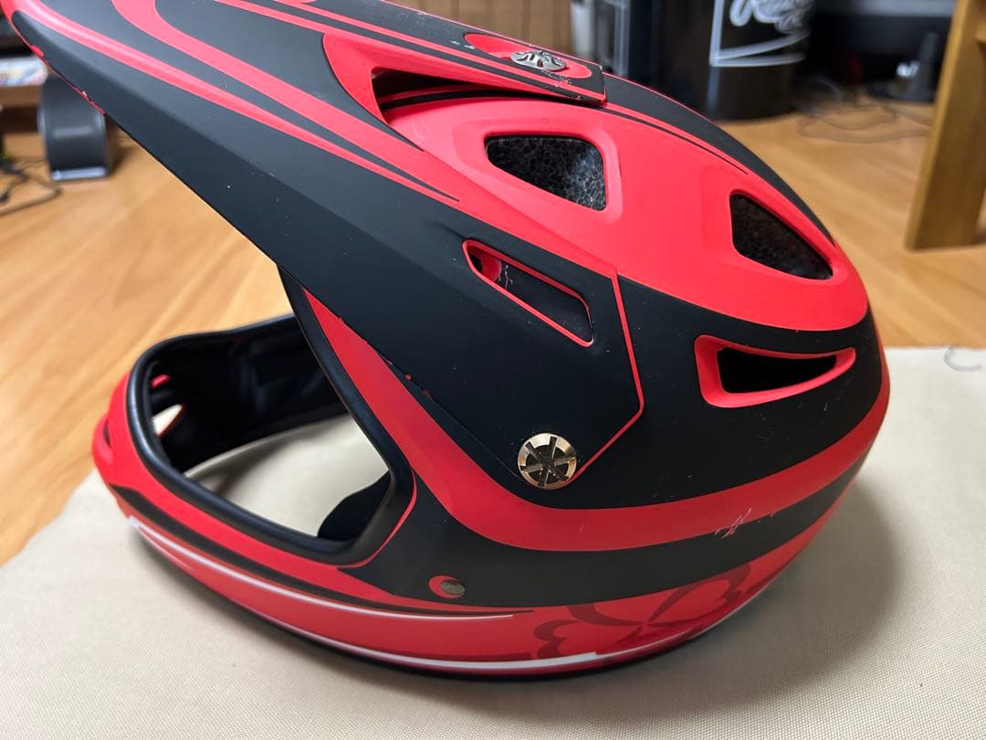 ヨツバモトホールショット ヘルメット フルフェイス　キッズ　ヨツバ