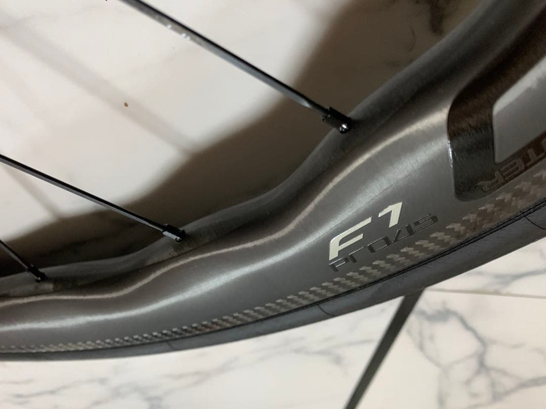 GIOO F1 ProRIM SHIMANO クリンチャー カーボン