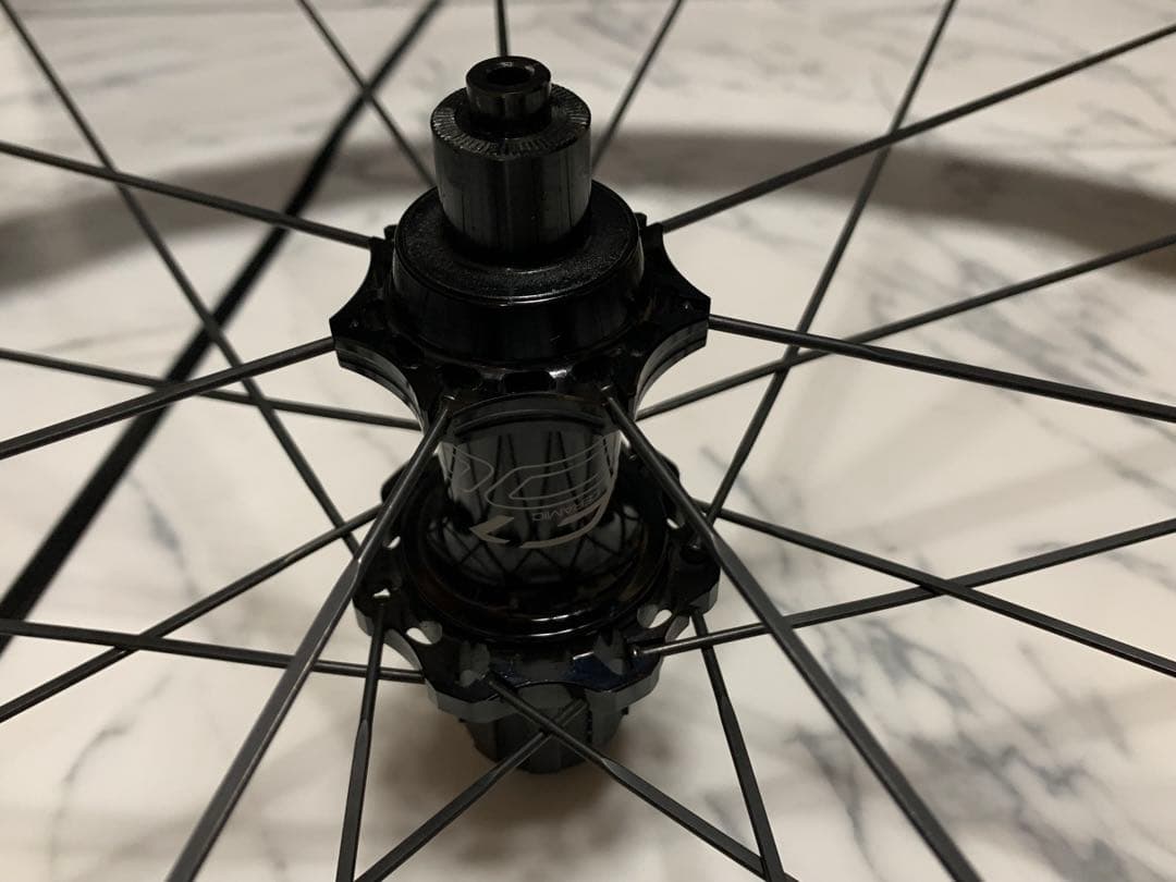 GIOO F1 ProRIM SHIMANO クリンチャー カーボン