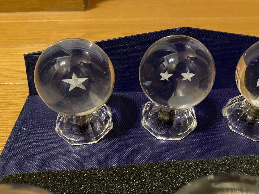 ドラゴンボール　クリスタル？　置物　インテリア　鳥山明　ガラス？