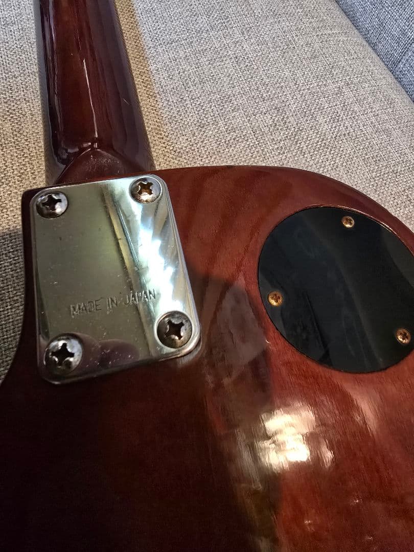 Greco gnecoロゴ EG420？ レスポール エレキギター