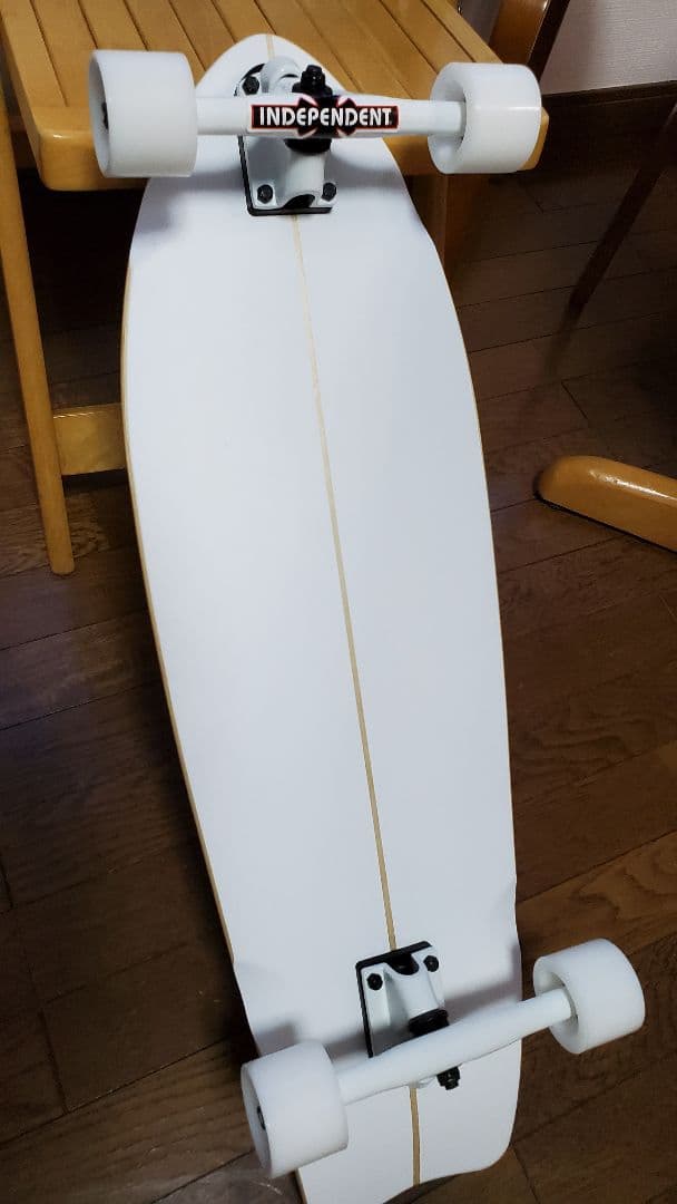 新品 サーフスケート