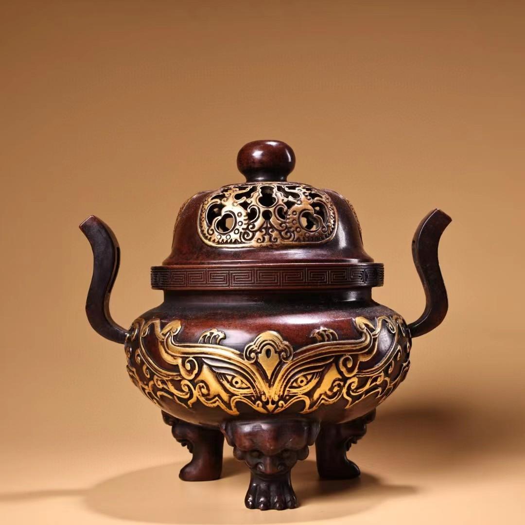 中国古美術・旧蔵鏨刻鎏金の獣面熏香炉・純赤銅细密彫・高浮彫・置物・茶道具・箱付き