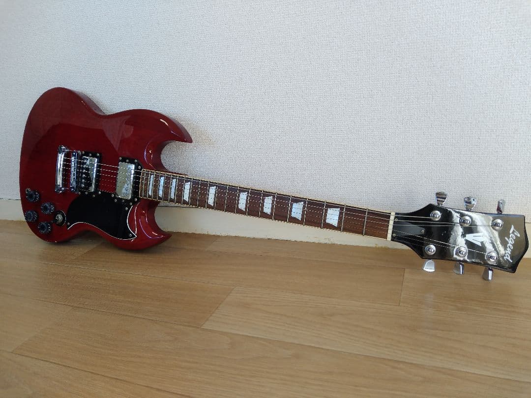 中古 Legend エレキギター 赤 ソフトケース付き