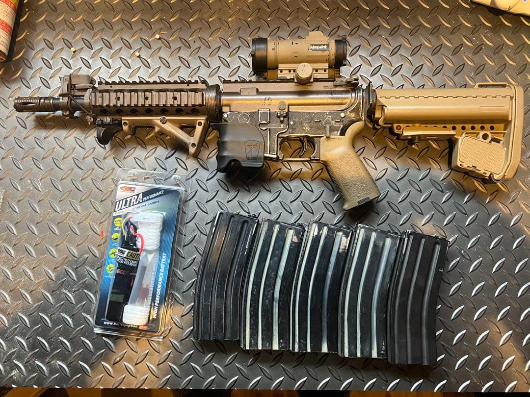 コ*す様 次世代電動ガン CQB-R カスタム