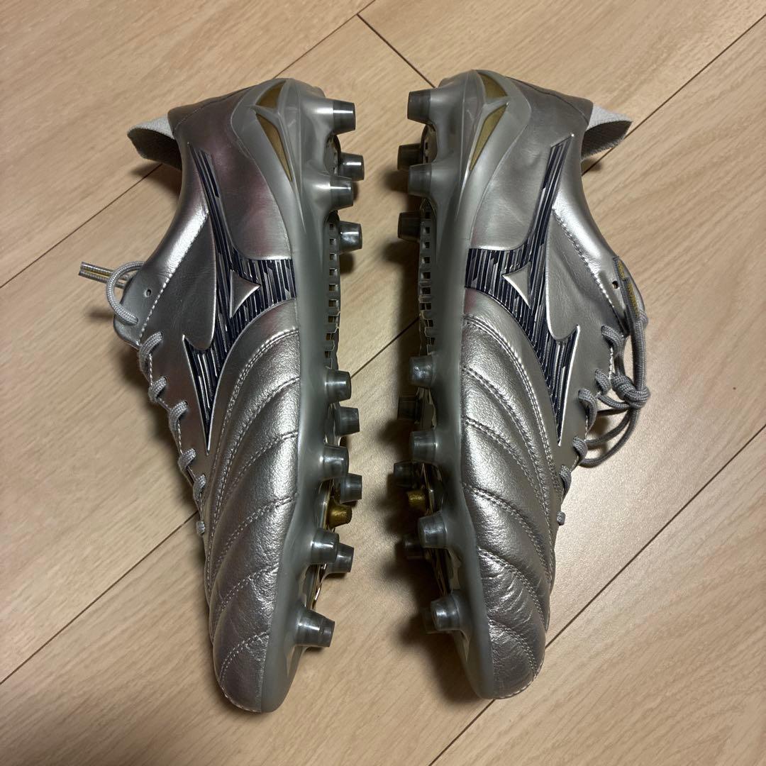 ミズノ モレリアネオ4 Japan 26.5㎝ シルバー サッカースパイク