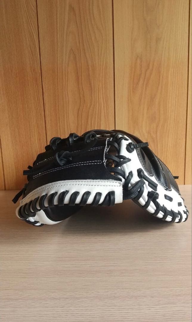 HATAKEYAMA 軟式グローブ 黒白 レザー