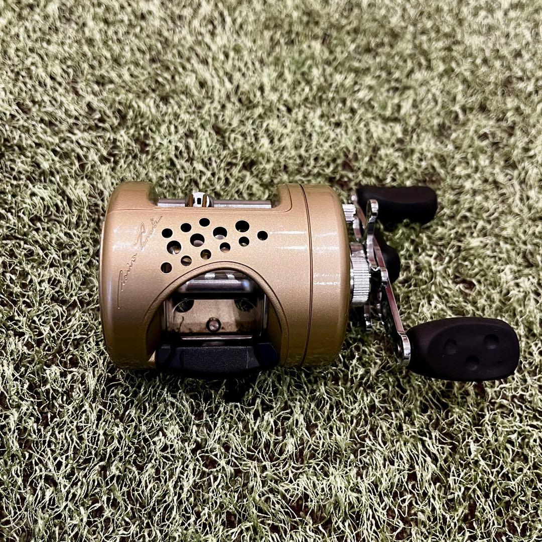 Abu 5600 PRO TANABE SUPER 新品同様!