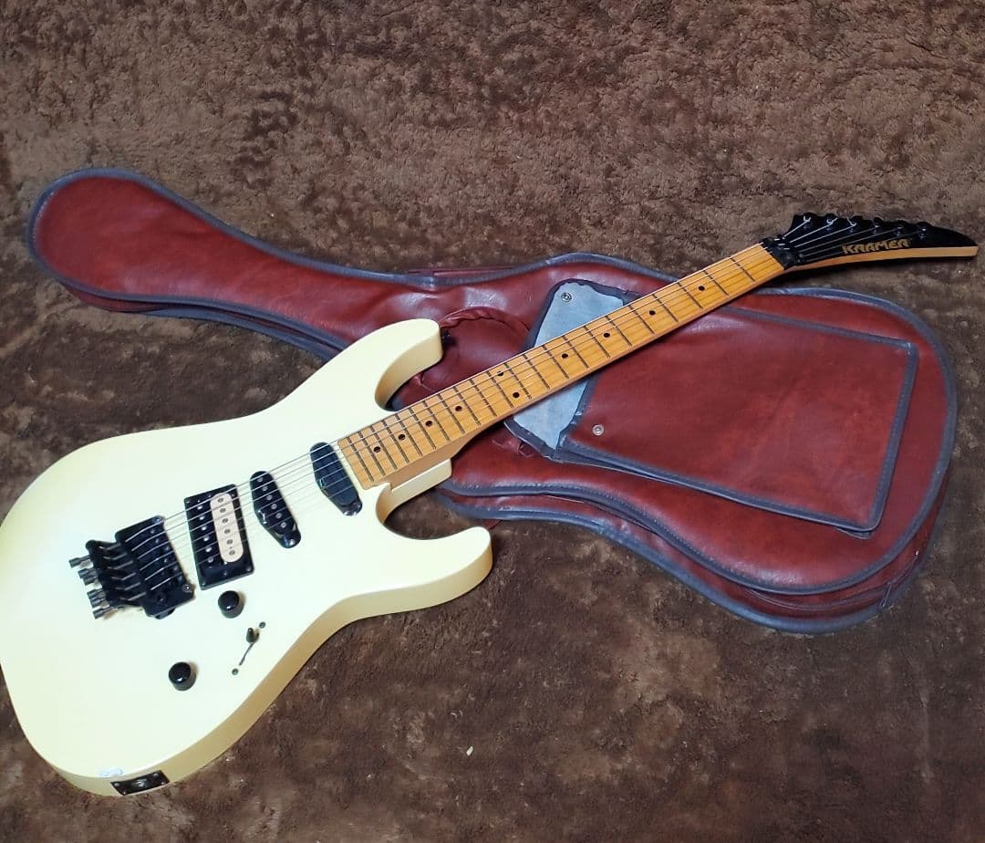Kramer クレイマー エレキギター ネプチューン USA バナナヘッド