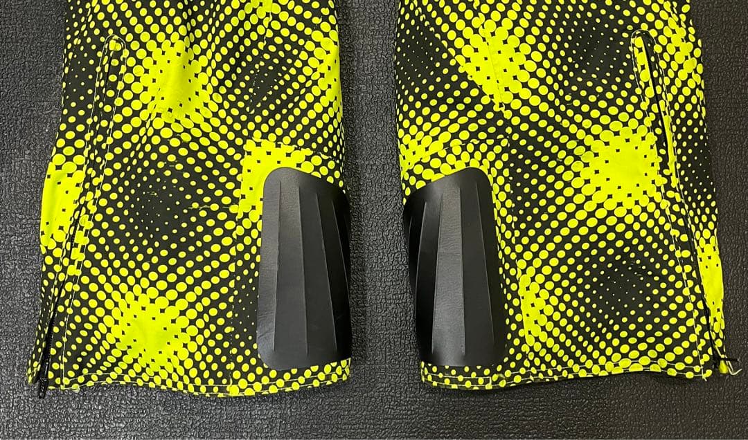 美品 MIZUNO ミズノ スキーパンツ ドット柄 ブレスサーモ サイズ L