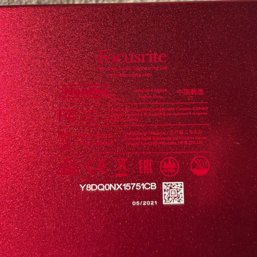 Focusrite Scarlett 2i2 赤 オーディオインターフェイス