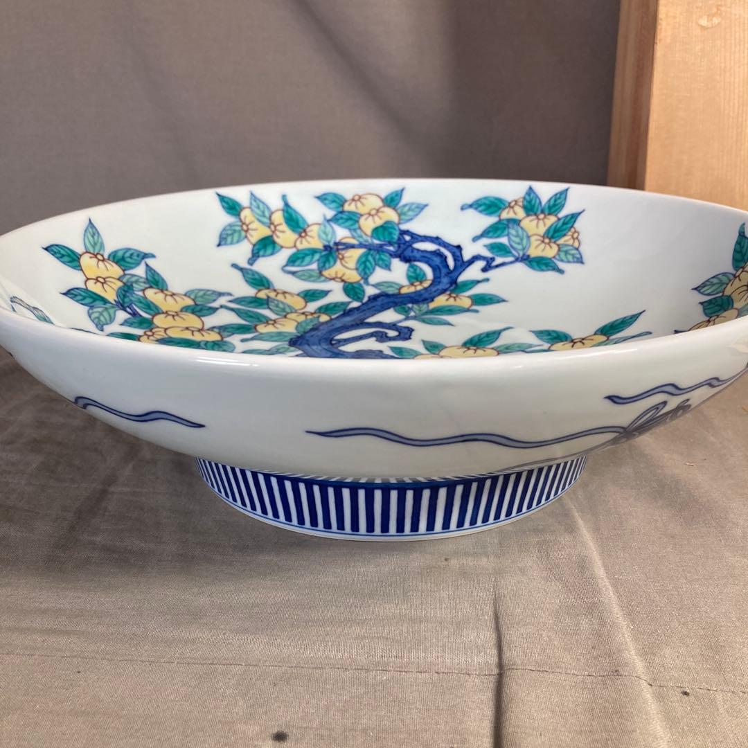 【伊万里色鍋島】色鍋島の伝統　名窯　鍋島焼　伊万里色鍋島窯　染錦橘絵　櫛高台大鉢