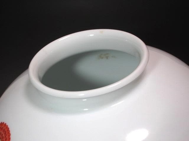 ☆　14代酒井田柿右衛門　錦粟鳥文花瓶　☆y528